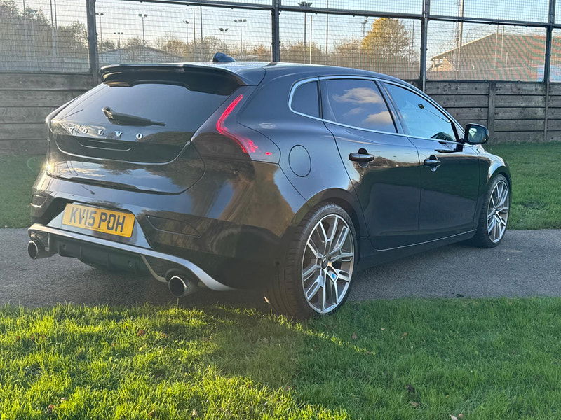 Volvo V40 2.0 D4 R-Design Lux Nav Euro 6 (s/s) 5dr 5dr Manual 2025