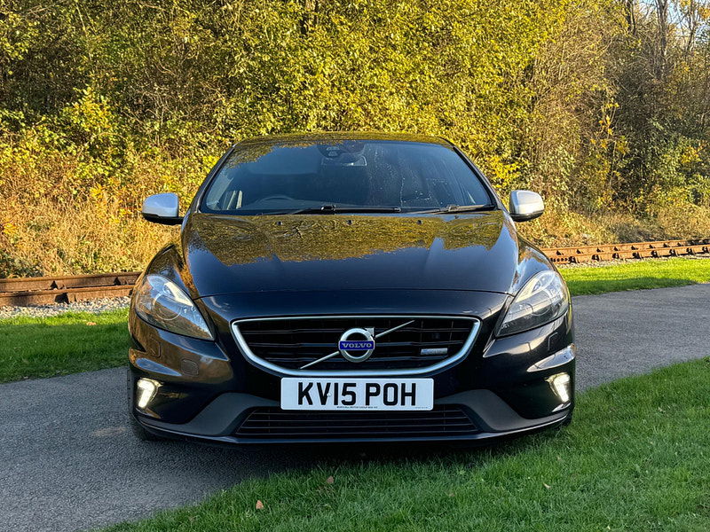 Volvo V40 2.0 D4 R-Design Lux Nav Euro 6 (s/s) 5dr 5dr Manual 2025