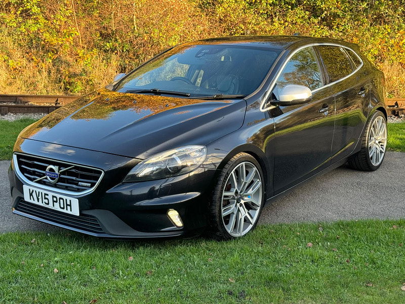 Volvo V40 2.0 D4 R-Design Lux Nav Euro 6 (s/s) 5dr 5dr Manual 2025
