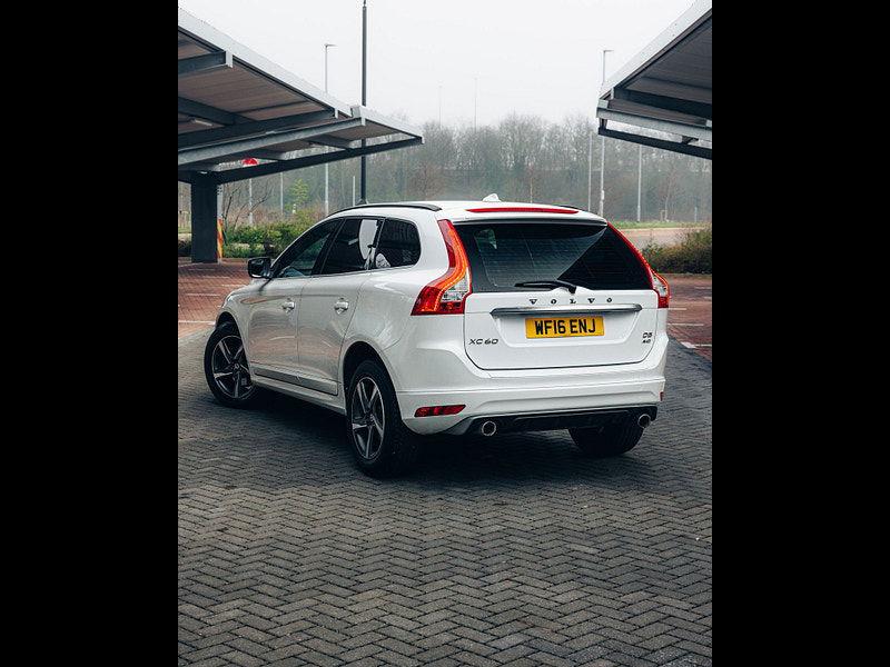 Volvo XC60 2.4 D5 R-Design Nav SUV 5dr Diesel Auto AWD Euro 6 (s/s) (220 ps) 5dr Automatic 2026
