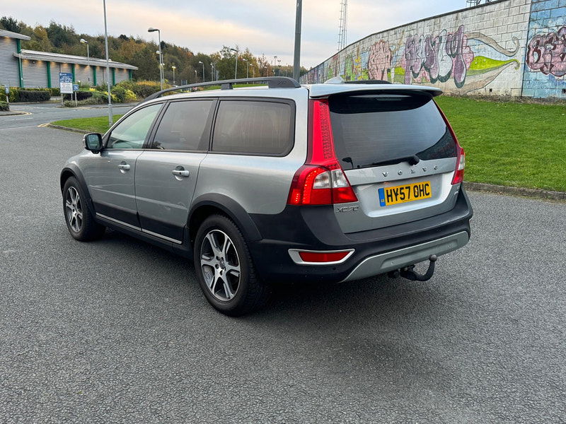 Volvo XC70 2.4 D5 SE Sport Geartronic AWD 5dr 5dr Automatic 2024