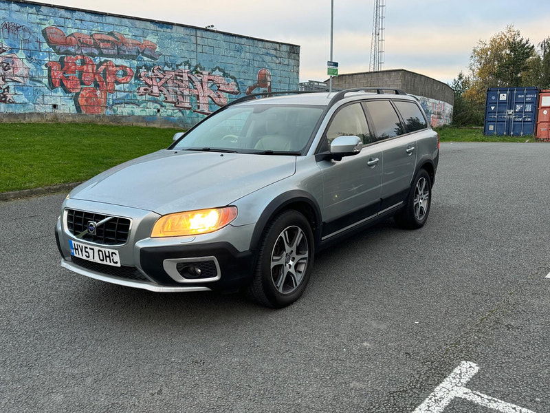 Volvo XC70 2.4 D5 SE Sport Geartronic AWD 5dr 5dr Automatic 2024