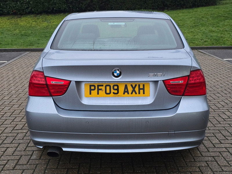 BMW 3 Series 318i SE 4dr 4dr Manual 2025