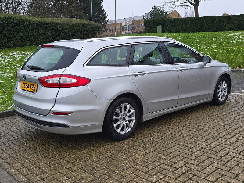 Ford Mondeo 2.0 TDCi ECOnetic Zetec 5dr 5dr Manual 2025