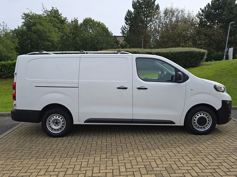 Peugeot Expert 1200 1.5 BlueHDi 100 Professional Van 0dr Manual 2025