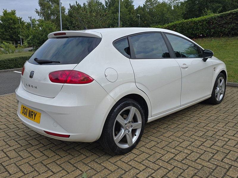 Seat Leon 2.0 TDI CR Sport 5dr 5dr Manual 2025