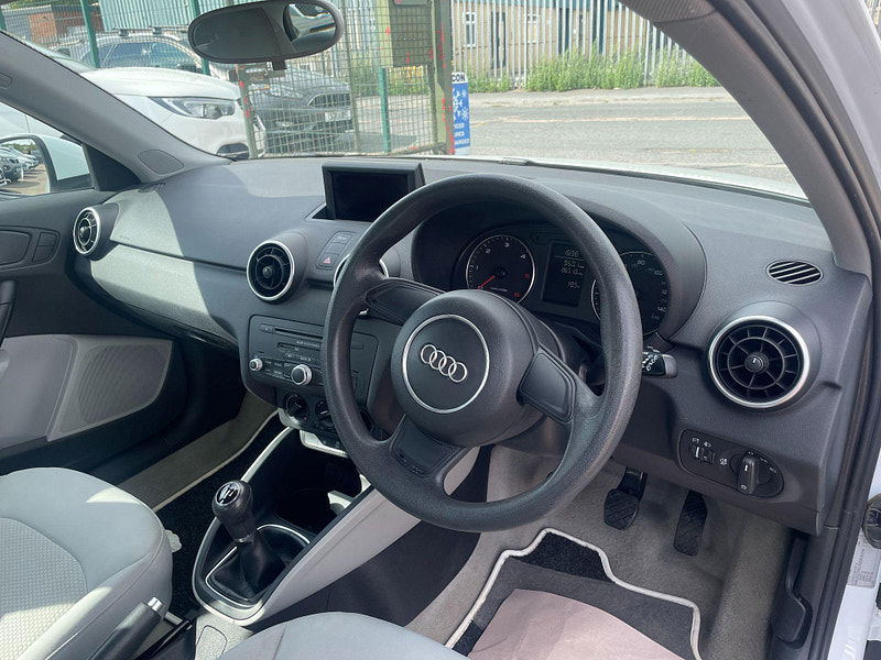 Audi A1 1.6 TDI SE Sportback Euro 5 (s/s) 5dr 5dr Manual 2025