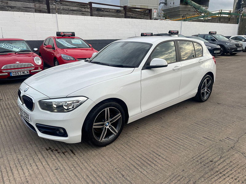 BMW 1 Series 1.5 118i Sport Euro 6 (s/s) 5dr 5dr Manual 2025