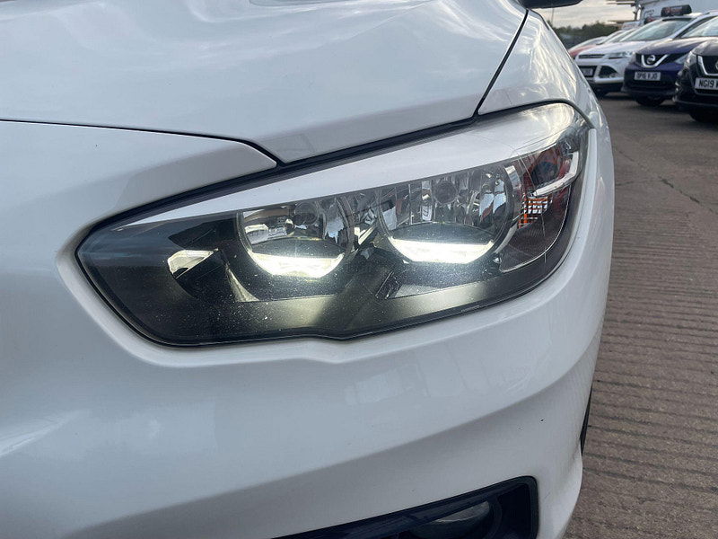 BMW 1 Series 1.5 118i Sport Euro 6 (s/s) 5dr 5dr Manual 2025