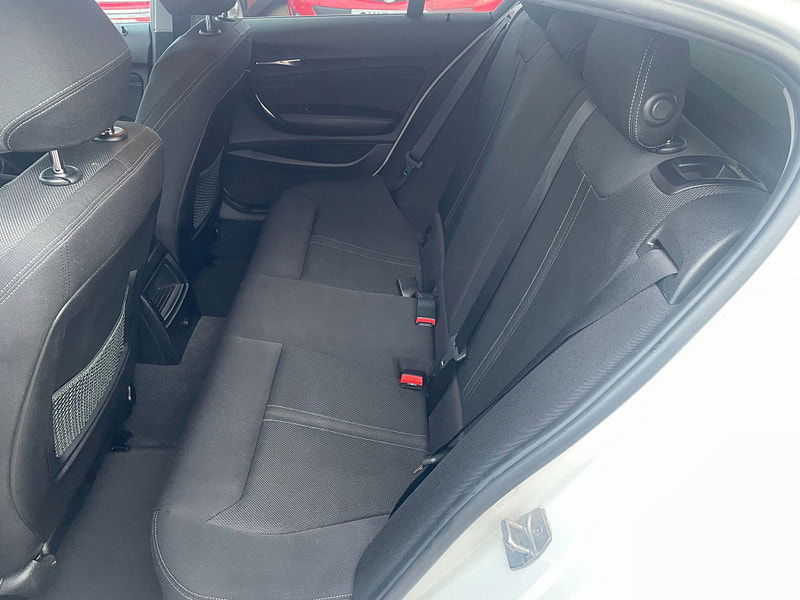 BMW 1 Series 1.5 118i Sport Euro 6 (s/s) 5dr 5dr Manual 2025