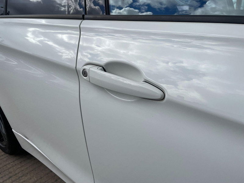 BMW 3 Series 2.0 320i Sport Auto Euro 6 (s/s) 4dr 4dr Automatic 2025