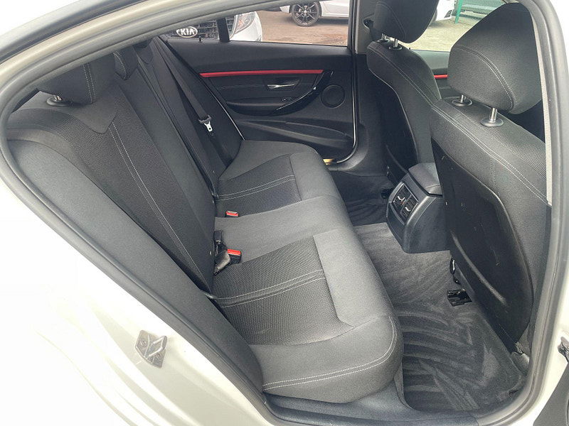 BMW 3 Series 2.0 320i Sport Auto Euro 6 (s/s) 4dr 4dr Automatic 2025