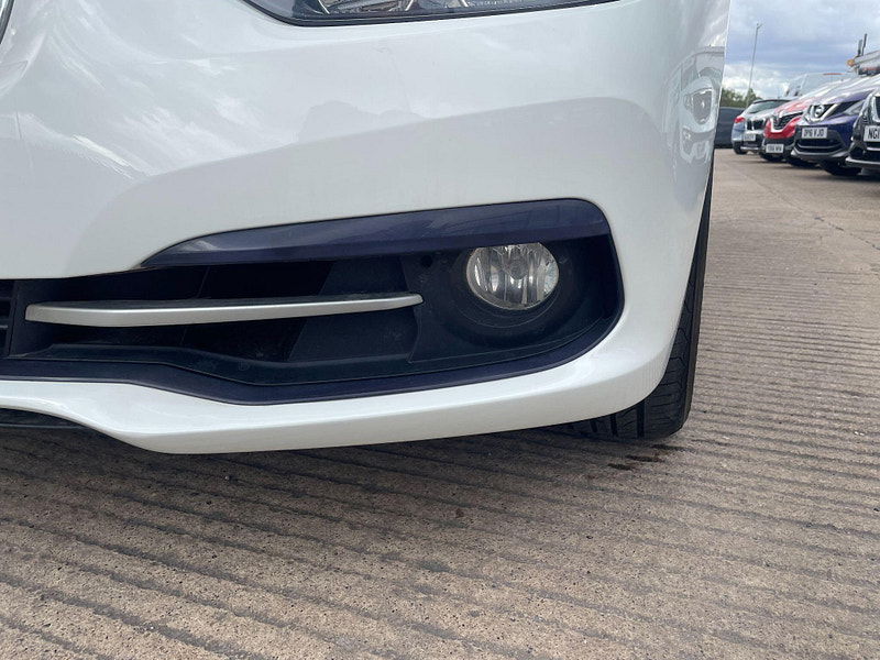 BMW 3 Series 2.0 320i Sport Auto Euro 6 (s/s) 4dr 4dr Automatic 2025