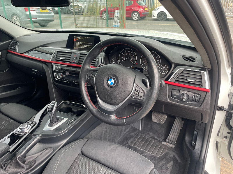 BMW 3 Series 2.0 320i Sport Auto Euro 6 (s/s) 4dr 4dr Automatic 2025