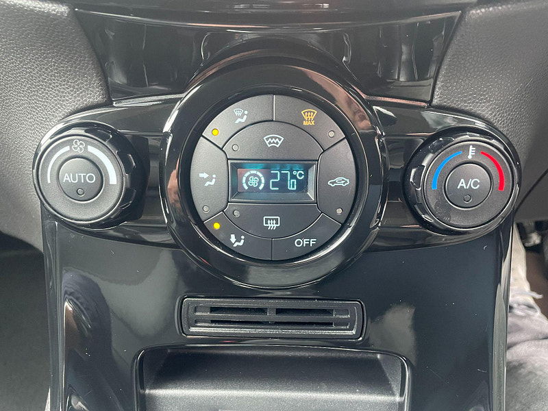Ford Fiesta 1.5 TDCi Titanium Euro 6 5dr 5dr Manual 2025