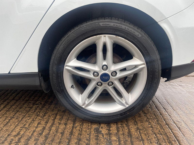 Ford Focus 1.5 TDCi Titanium Euro 6 (s/s) 5dr 5dr Manual 2025