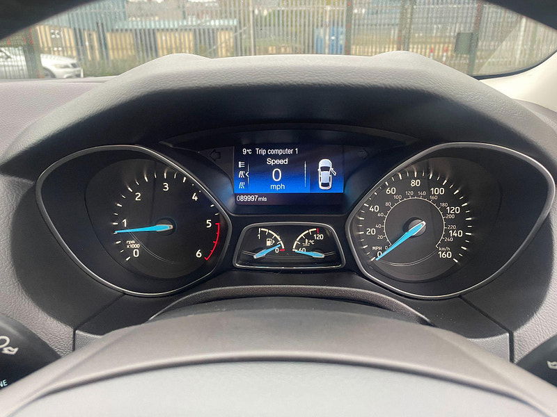 Ford Focus 1.5 TDCi Titanium Euro 6 (s/s) 5dr 5dr Manual 2025
