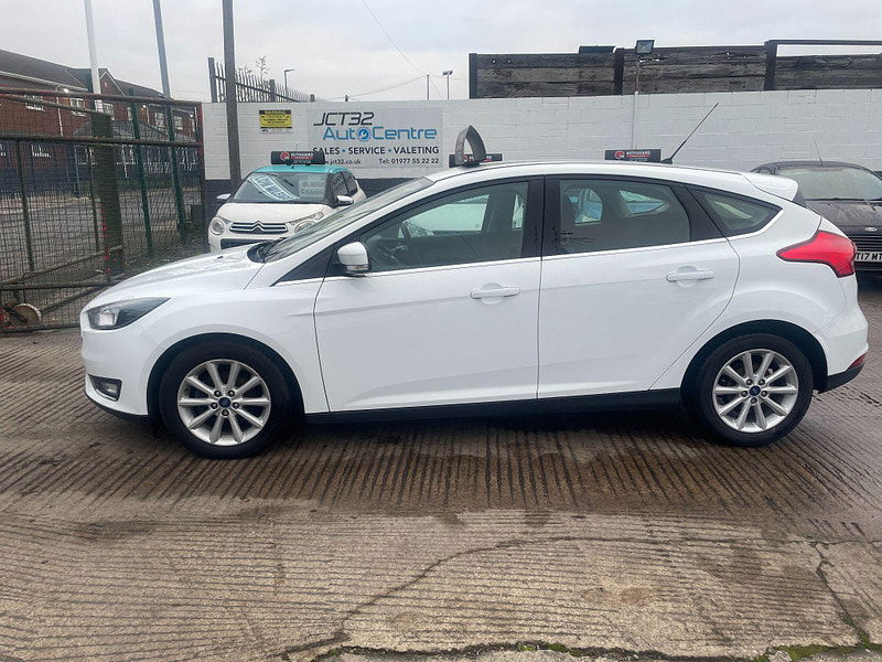 Ford Focus 1.5 TDCi Titanium Euro 6 (s/s) 5dr 5dr Manual 2025