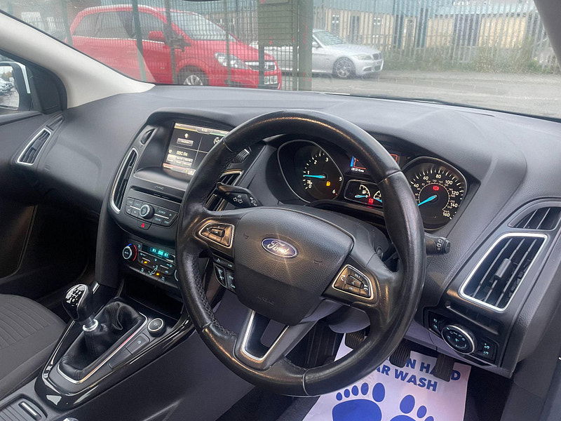 Ford Focus 1.5 TDCi Titanium Euro 6 (s/s) 5dr 5dr Manual 2025