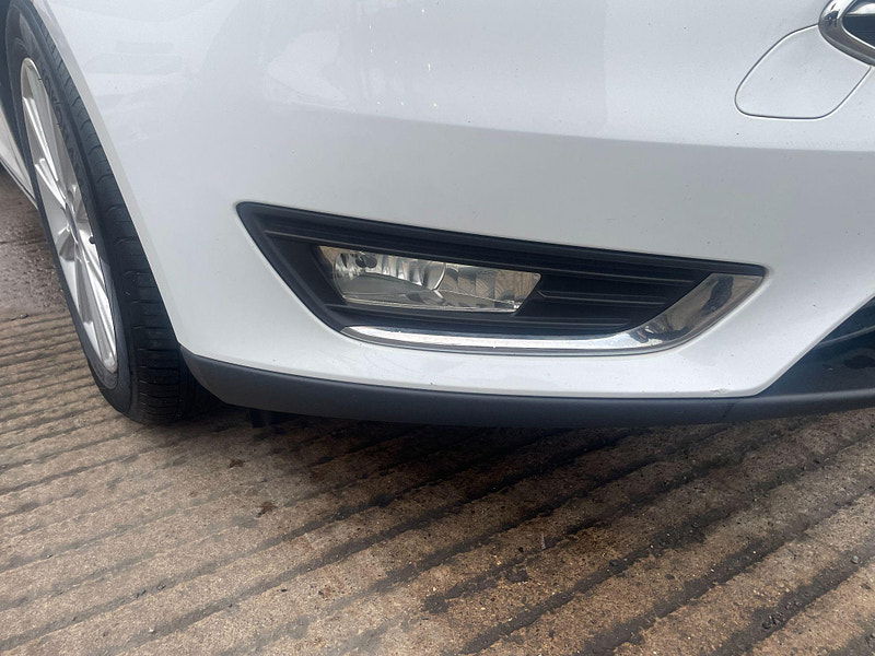 Ford Focus 1.5 TDCi Titanium Euro 6 (s/s) 5dr 5dr Manual 2025