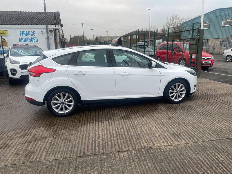 Ford Focus 1.5 TDCi Titanium Euro 6 (s/s) 5dr 5dr Manual 2025