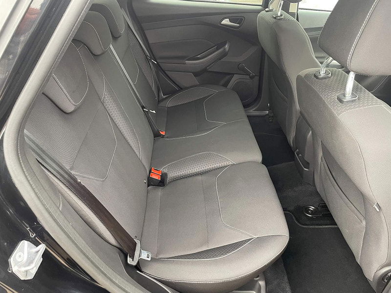 Ford Focus 1.5 TDCi Zetec Euro 6 (s/s) 5dr 5dr Manual 2025