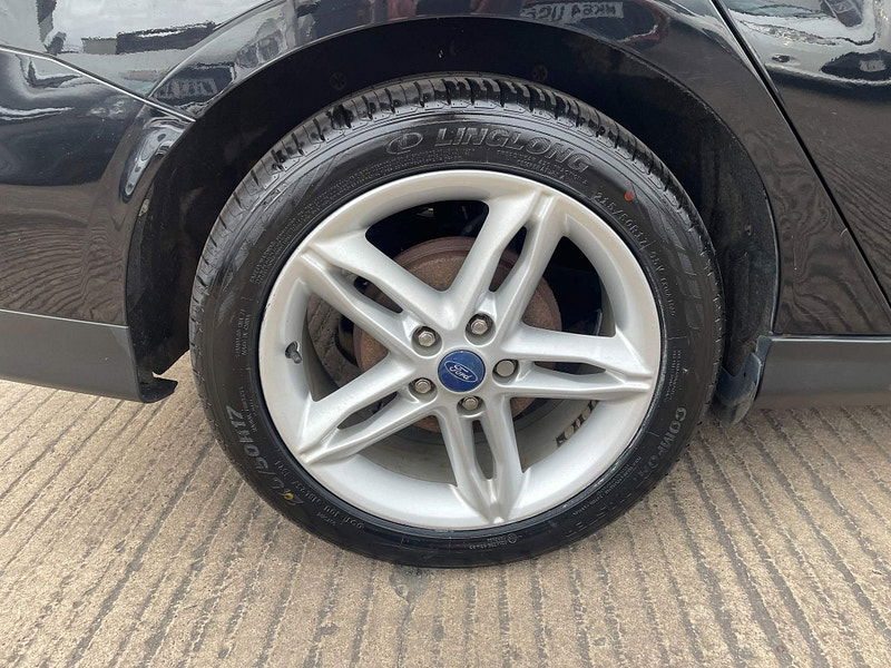 Ford Focus 1.5 TDCi Zetec Euro 6 (s/s) 5dr 5dr Manual 2025