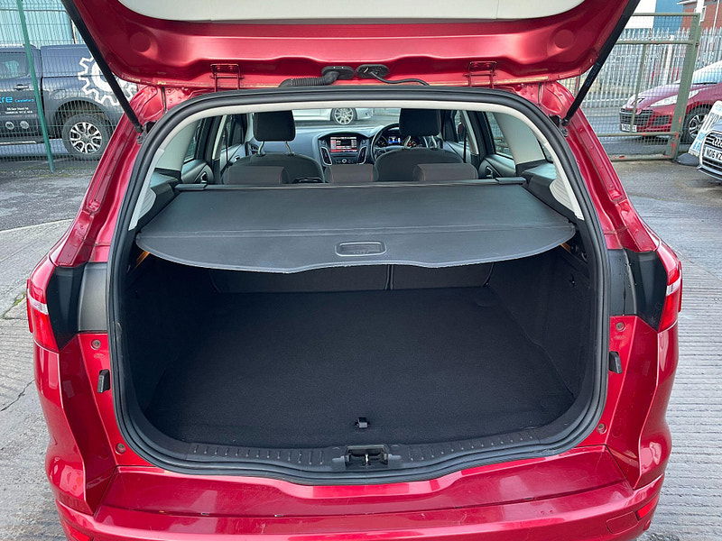 Ford Focus 1.5 TDCi Zetec S Euro 6 (s/s) 5dr 5dr Manual 2025