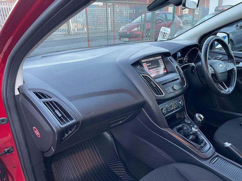 Ford Focus 1.5 TDCi Zetec S Euro 6 (s/s) 5dr 5dr Manual 2025