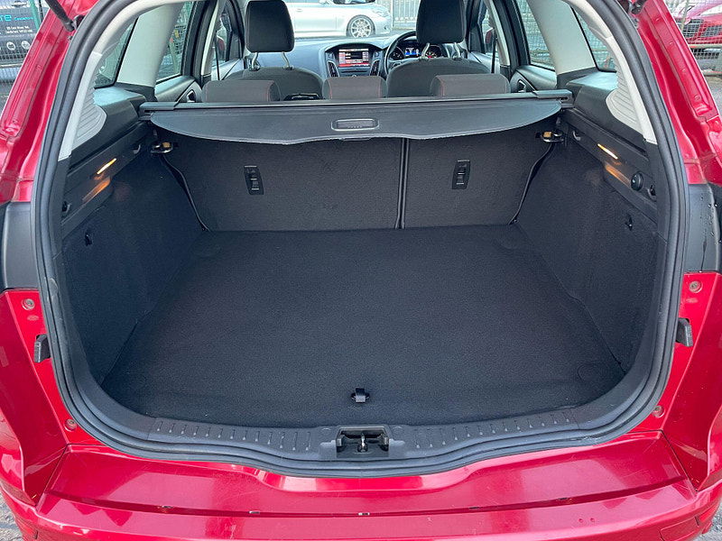 Ford Focus 1.5 TDCi Zetec S Euro 6 (s/s) 5dr 5dr Manual 2025