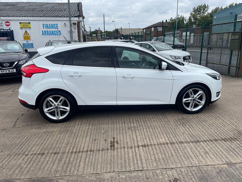 Ford Focus 1.6 TDCi Zetec Euro 5 (s/s) 5dr 5dr Manual 2025