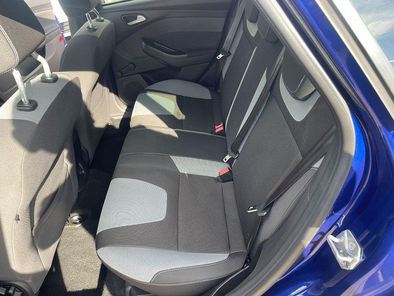 Ford Focus 1.6 TDCi Zetec Navigator Euro 5 (s/s) 5dr 5dr Manual 2025
