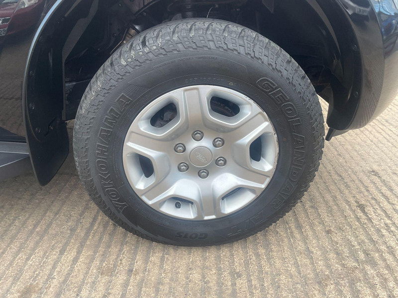 Ford Ranger 2.2 TDCi Limited 1 4WD Euro 5 (s/s) 4dr (Eco Axle) 4dr Manual 2025