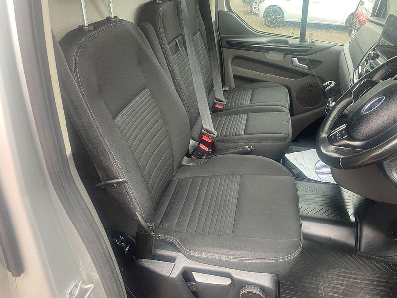 Ford Transit Custom 2.0 300 EcoBlue Limited L2 H1 Euro 6 (s/s) 5dr 5dr Manual 2025