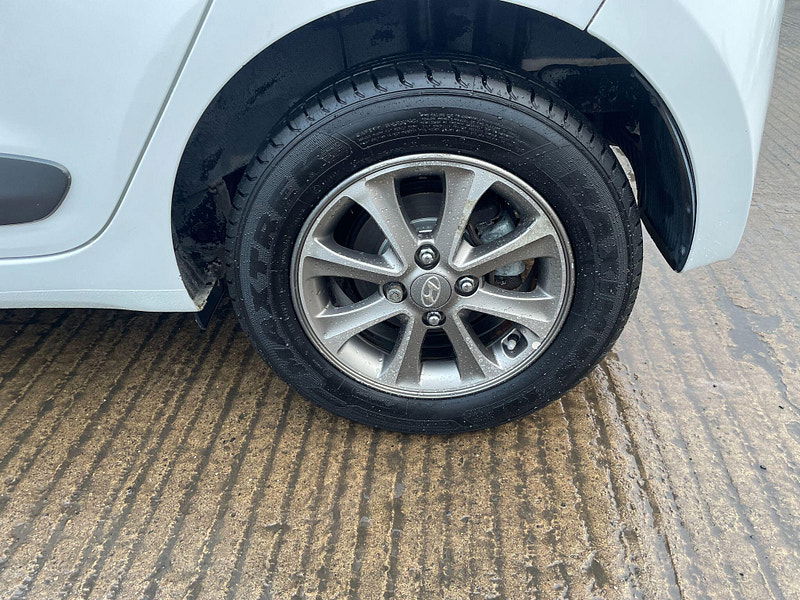 Hyundai I10 1.0 Premium Euro 5 5dr 5dr Manual 2026