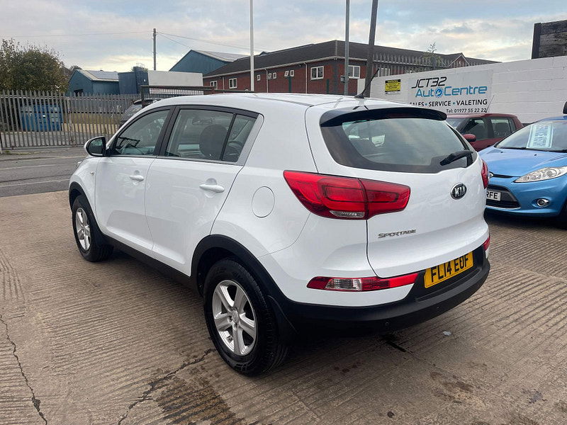 Kia Sportage 1.6 GDi 1 2WD Euro 5 5dr 5dr Manual 2025