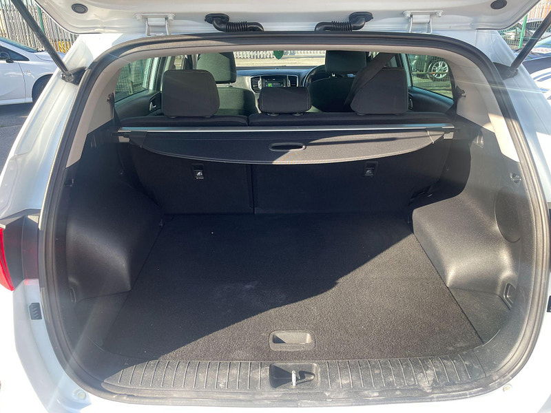 Kia Sportage 1.6 GDi 2 Euro 6 (s/s) 5dr 5dr Manual 2025