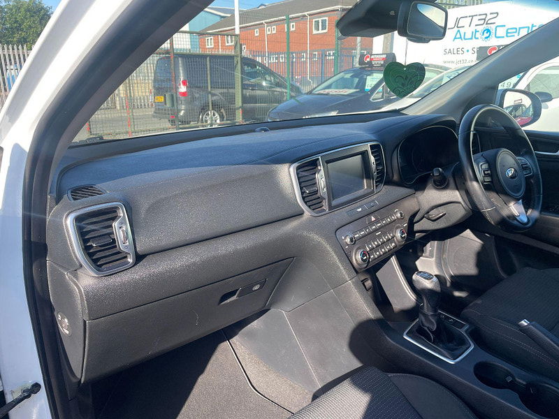 Kia Sportage 1.6 GDi 2 Euro 6 (s/s) 5dr 5dr Manual 2025