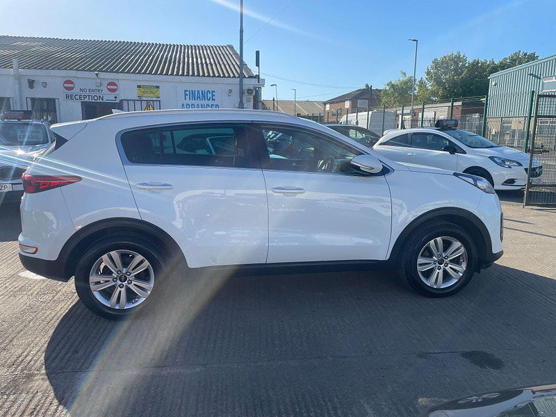 Kia Sportage 1.6 GDi 2 Euro 6 (s/s) 5dr 5dr Manual 2025