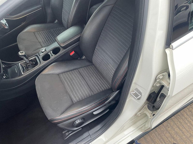 Mercedes-Benz A Class 1.5 A180 CDI AMG Sport Euro 6 (s/s) 5dr 5dr Manual 2026