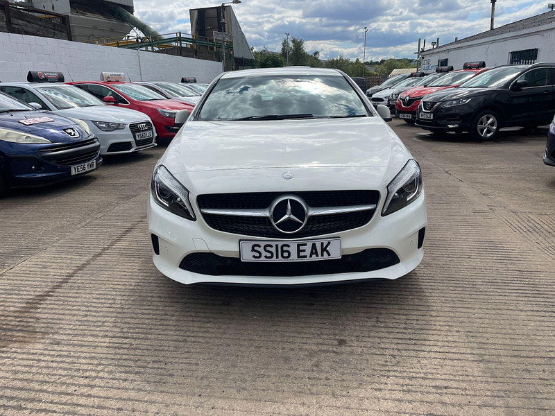 Mercedes-Benz A Class 1.5 A180d Sport (Premium) Euro 6 (s/s) 5dr 5dr Manual 2025