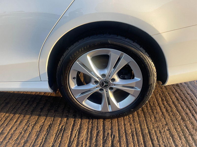 Mercedes-Benz C Class 1.6 C200d SE Executive Edition Euro 6 (s/s) 5dr 5dr Manual 2026