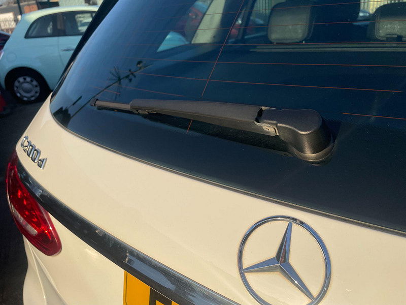 Mercedes-Benz C Class 1.6 C200d SE Executive Edition Euro 6 (s/s) 5dr 5dr Manual 2026