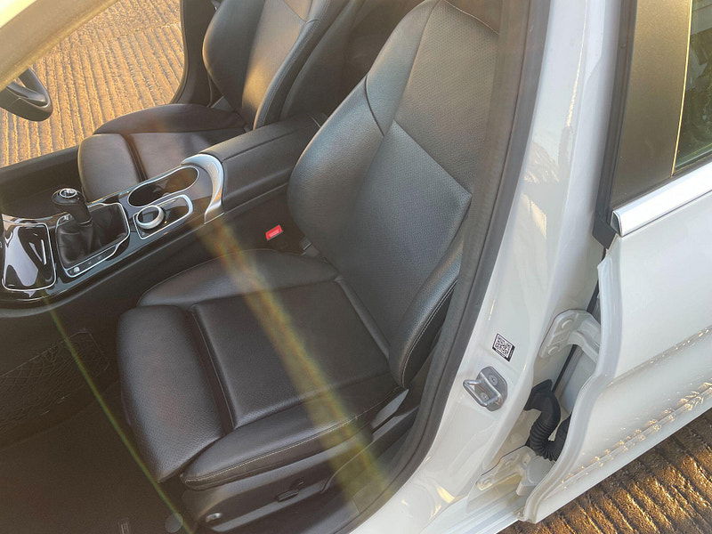 Mercedes-Benz C Class 1.6 C200d SE Executive Edition Euro 6 (s/s) 5dr 5dr Manual 2026