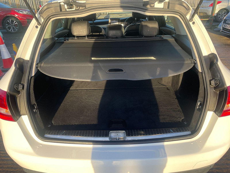 Mercedes-Benz C Class 1.6 C200d SE Executive Edition Euro 6 (s/s) 5dr 5dr Manual 2026