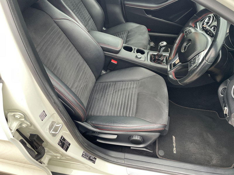 Mercedes-Benz GLA 2.1 GLA200 CDI AMG Line Euro 6 (s/s) 5dr 5dr Manual 2025