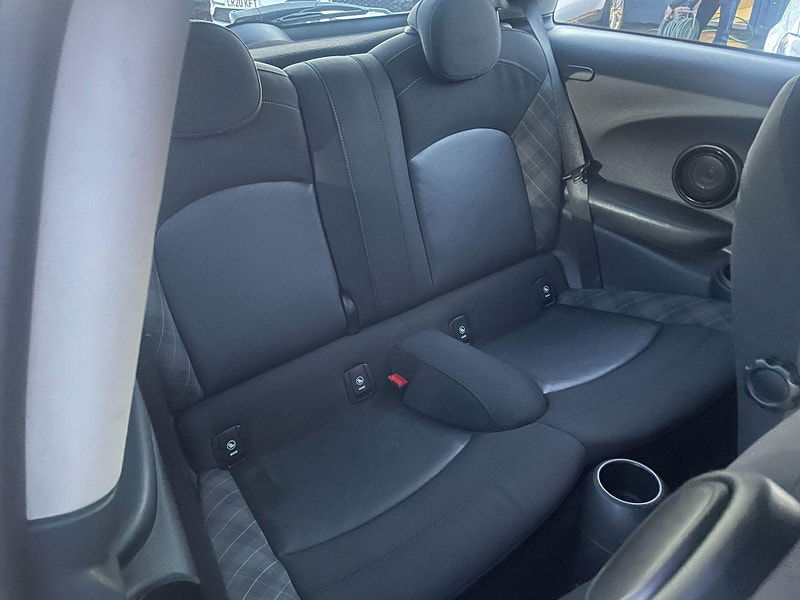 MINI Hatch 2.0 Cooper S Euro 6 (s/s) 3dr 3dr Manual 2026