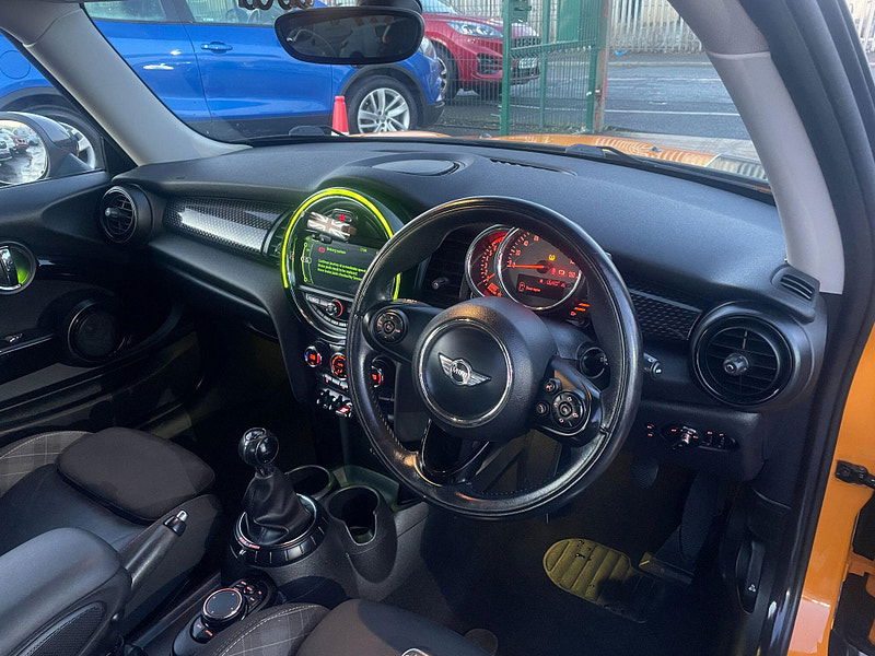 MINI Hatch 2.0 Cooper S Euro 6 (s/s) 3dr 3dr Manual 2026