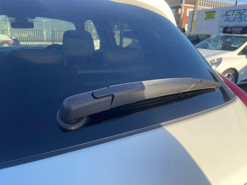 Nissan Juke 1.5 dCi N-Connecta Euro 6 (s/s) 5dr 5dr Manual 2025