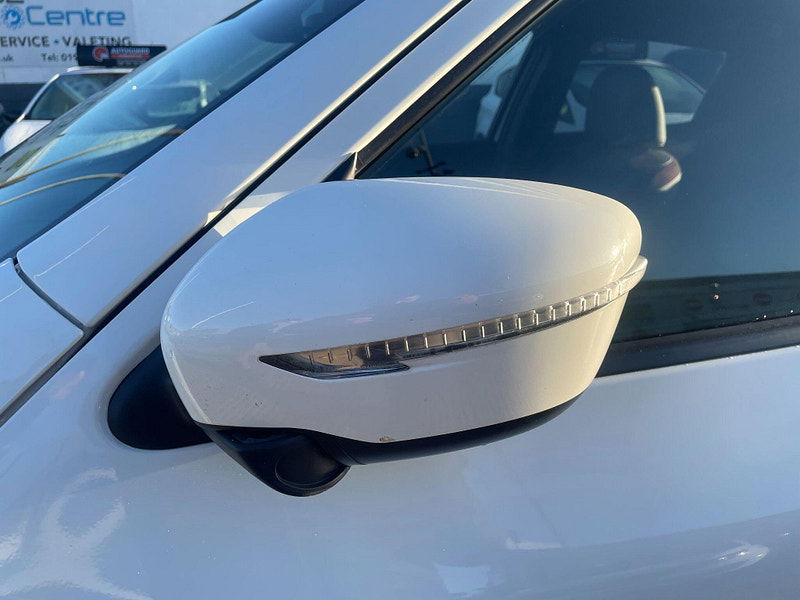 Nissan Juke 1.5 dCi N-Connecta Euro 6 (s/s) 5dr 5dr Manual 2025